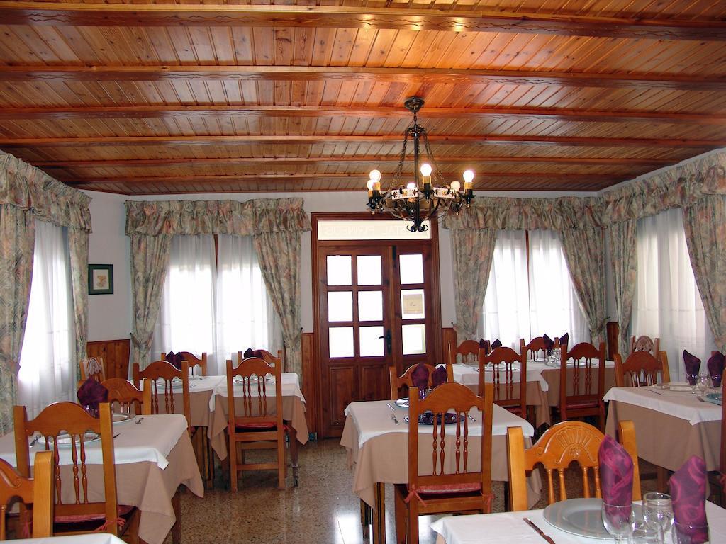 Hostal Pirineos Sarvisé Esterno foto