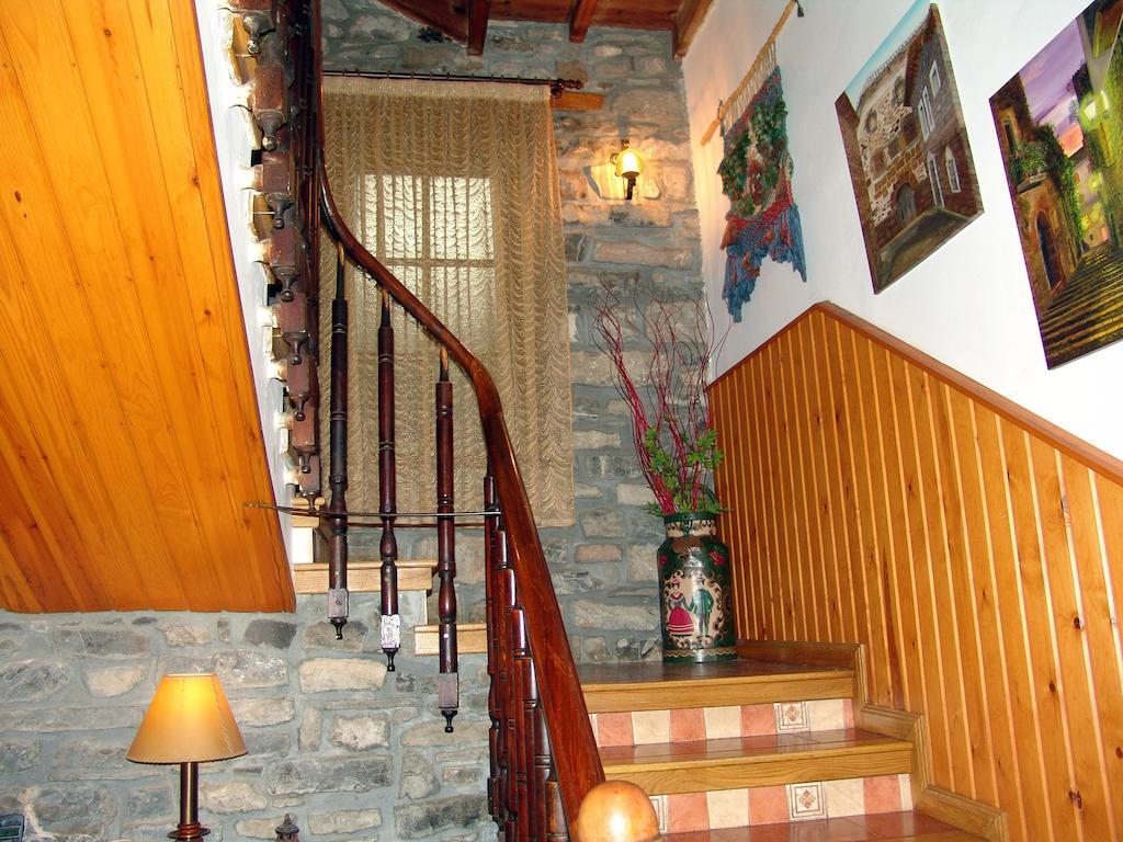 Hostal Pirineos Sarvisé Esterno foto
